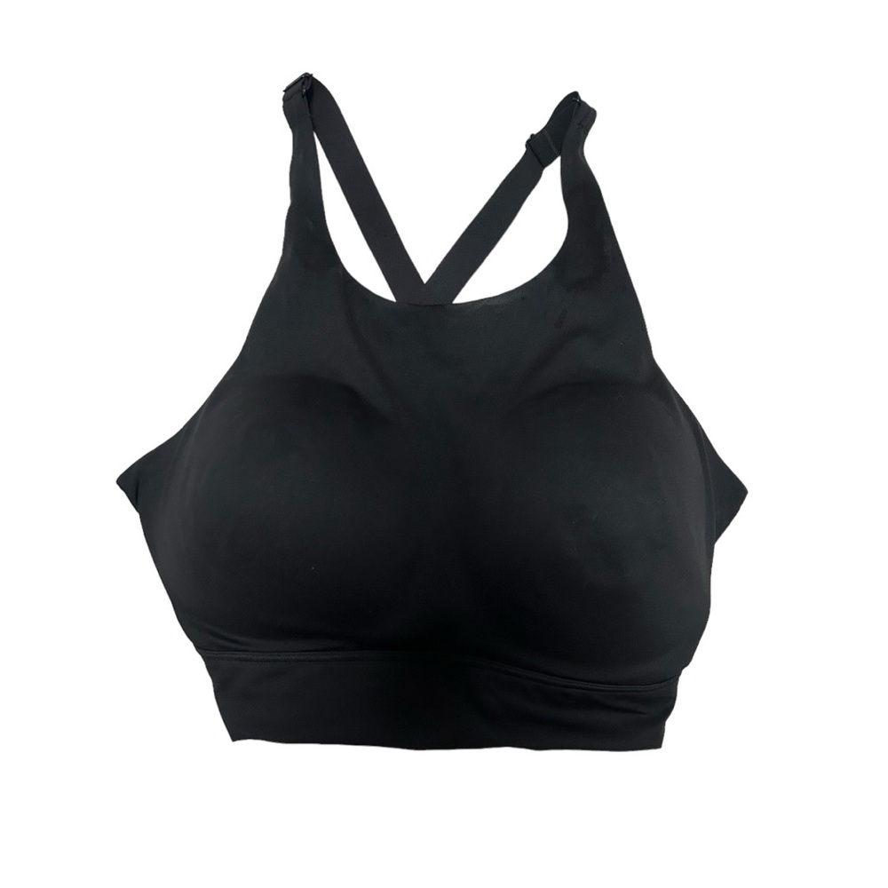 NWOT Victoria’s Secret On Point Sports Bra. Cup Size is 38DD